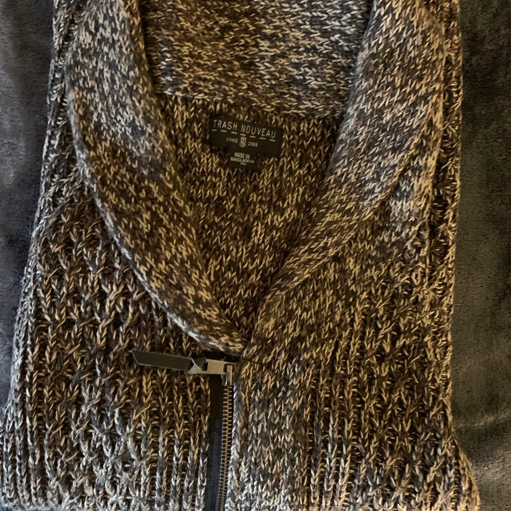 Trash nouveau XL sweater
